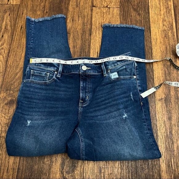 Lane Bryant high rise girlfriend straight jeans - Picture 5 of 10